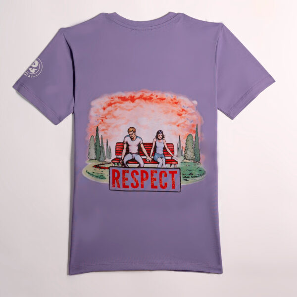T-shirt Collo a V Stampa Panchina - immagine 5